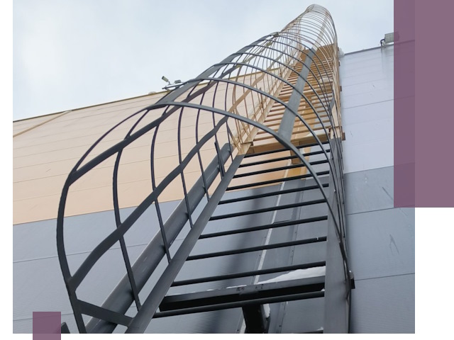 Изготовление и монтаж пожарных лестниц в Великих Луке профессионально