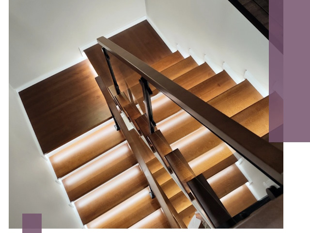 Изготовление П-образных лестниц под ключ в Великих Луке