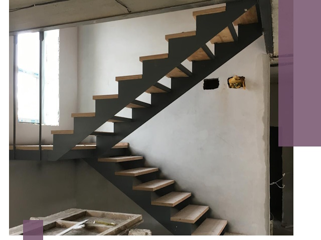 Изготовление лестниц на металлокаркасе в Великих Луке от производителя