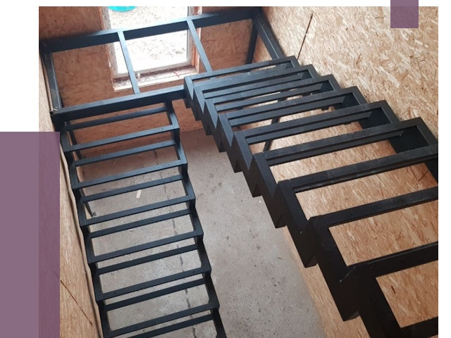 Демонтаж лестниц на металлокаркасе в Великих Луке от 7443 руб. за м²