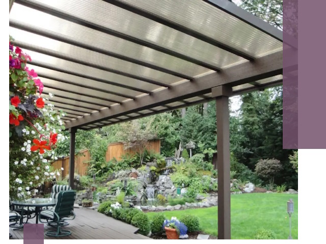 Навесы из поликарбоната под ключ в Великих Луке быстро и надёжно