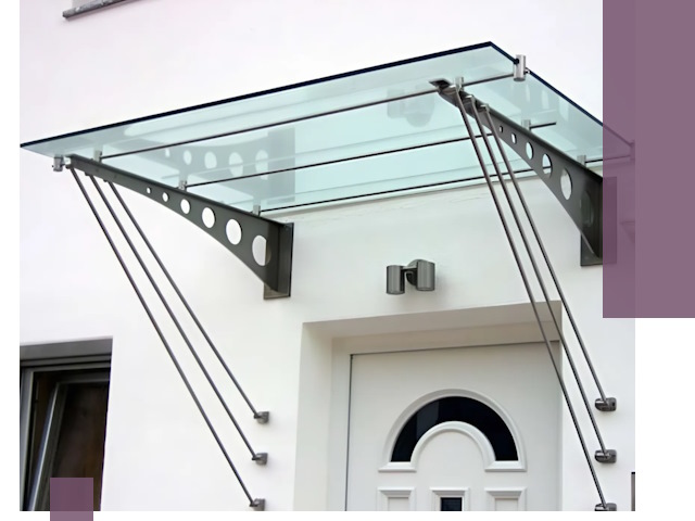 Козырьки над входом под ключ в Великих Луке — изготовление и монтаж