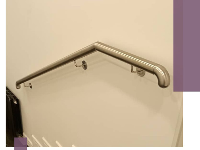 Изготовление пристенных поручней в Великих Луке под ключ за сроки