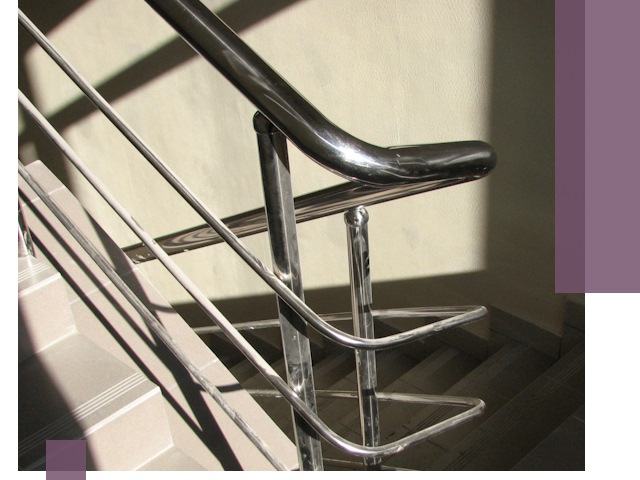 Поручни из нержавеющей стали под ключ в Великих Луке