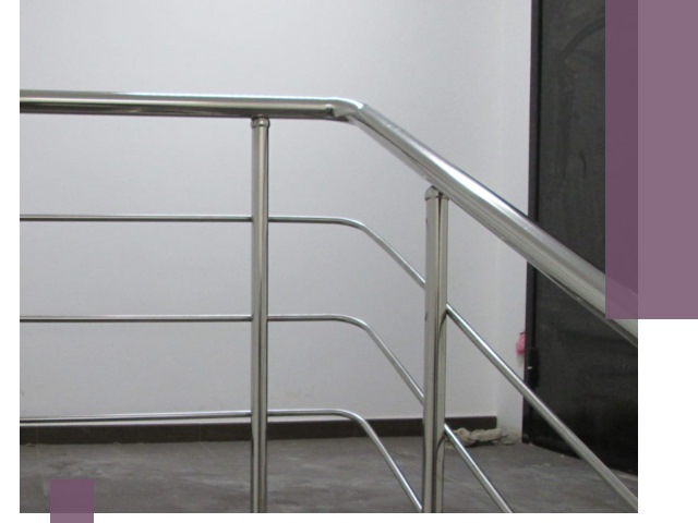Изготовление поручней из нержавеющей стали в Великих Луке